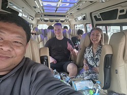 หรือต้องการเดินทางเป็นครอบครัวโดยรถตู้VIPส่วนตัว