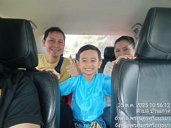 สำหรับครอบครัวเล็กๆก็จะเป็นรถซีดาน 5 ที่นั่ง